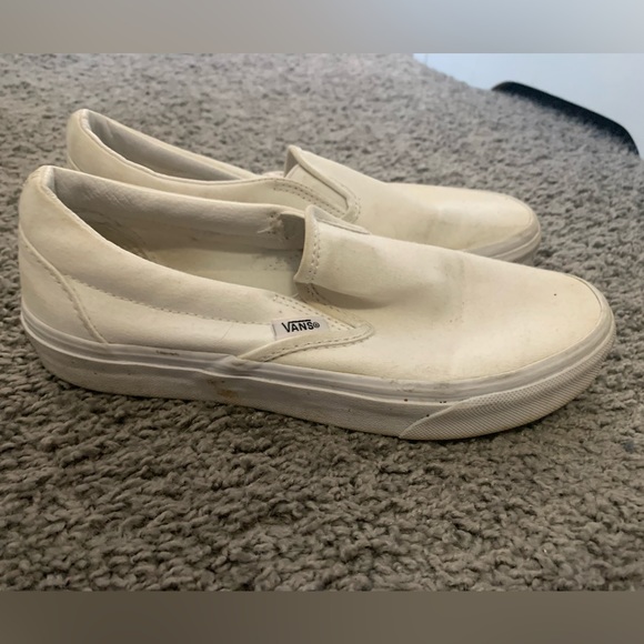 white slip on vans - Picture 2 of 3